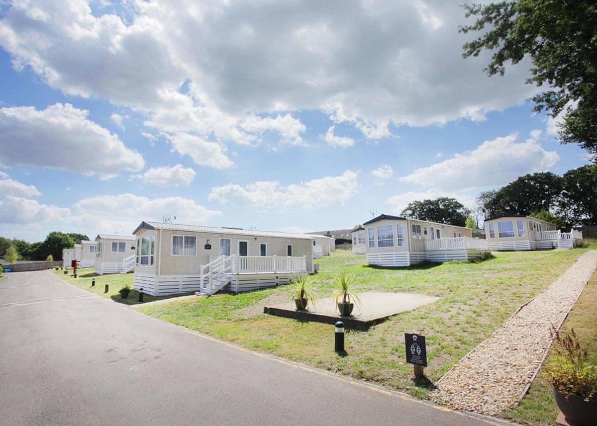 Mercury Yacht Harbour And Holiday Park Lower Swanwick 외부 사진