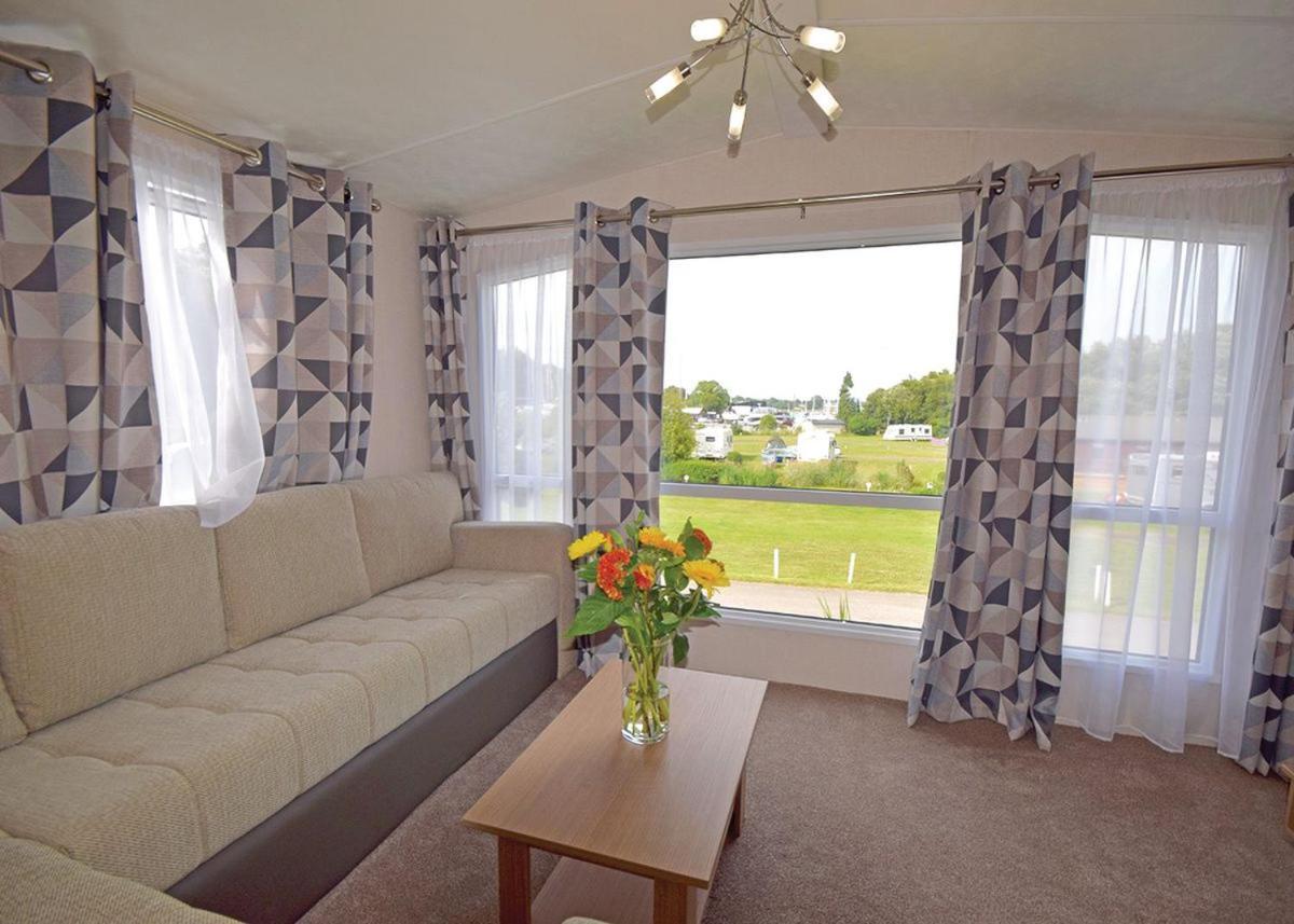 Mercury Yacht Harbour And Holiday Park Lower Swanwick 외부 사진